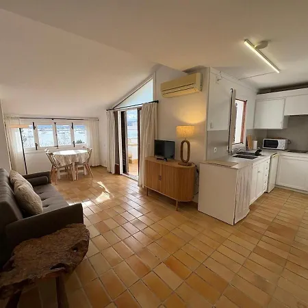 Atico Con Terraza Y Vistas Al Mar En Primera Linea 公寓 波连萨港