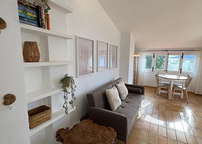 Atico Con Terraza Y Vistas Al Mar En Primera Linea * 波连萨港